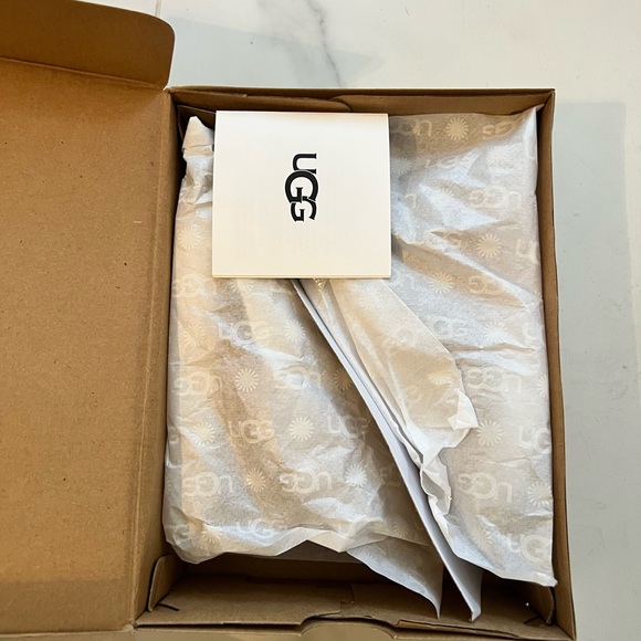 UGG Australia Rennon II - Picture 5 of 7